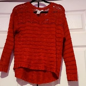 Sweater size M high low hem open knit upper panel, ribbed